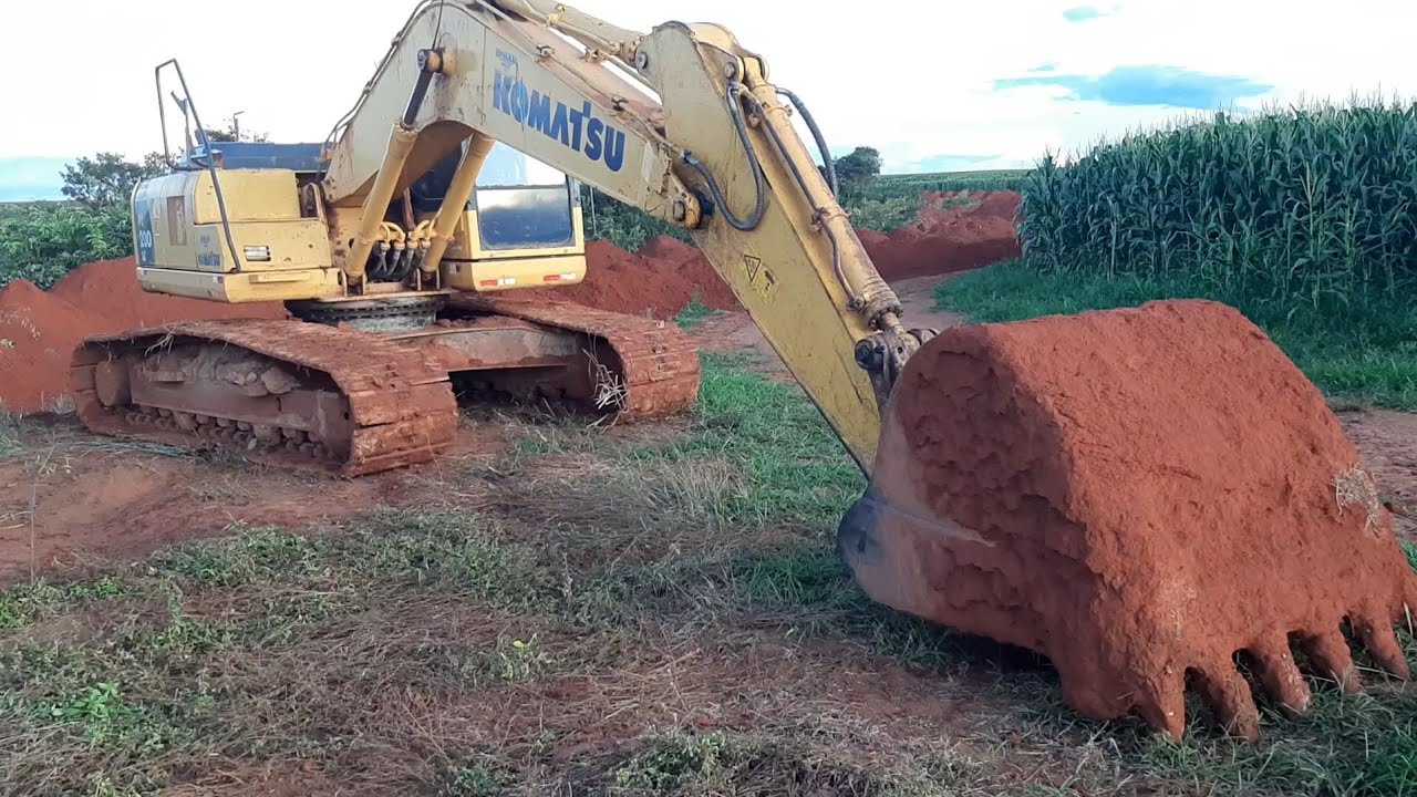 Pontos de lubrificação da escavadeira Komatsu PC200LC!