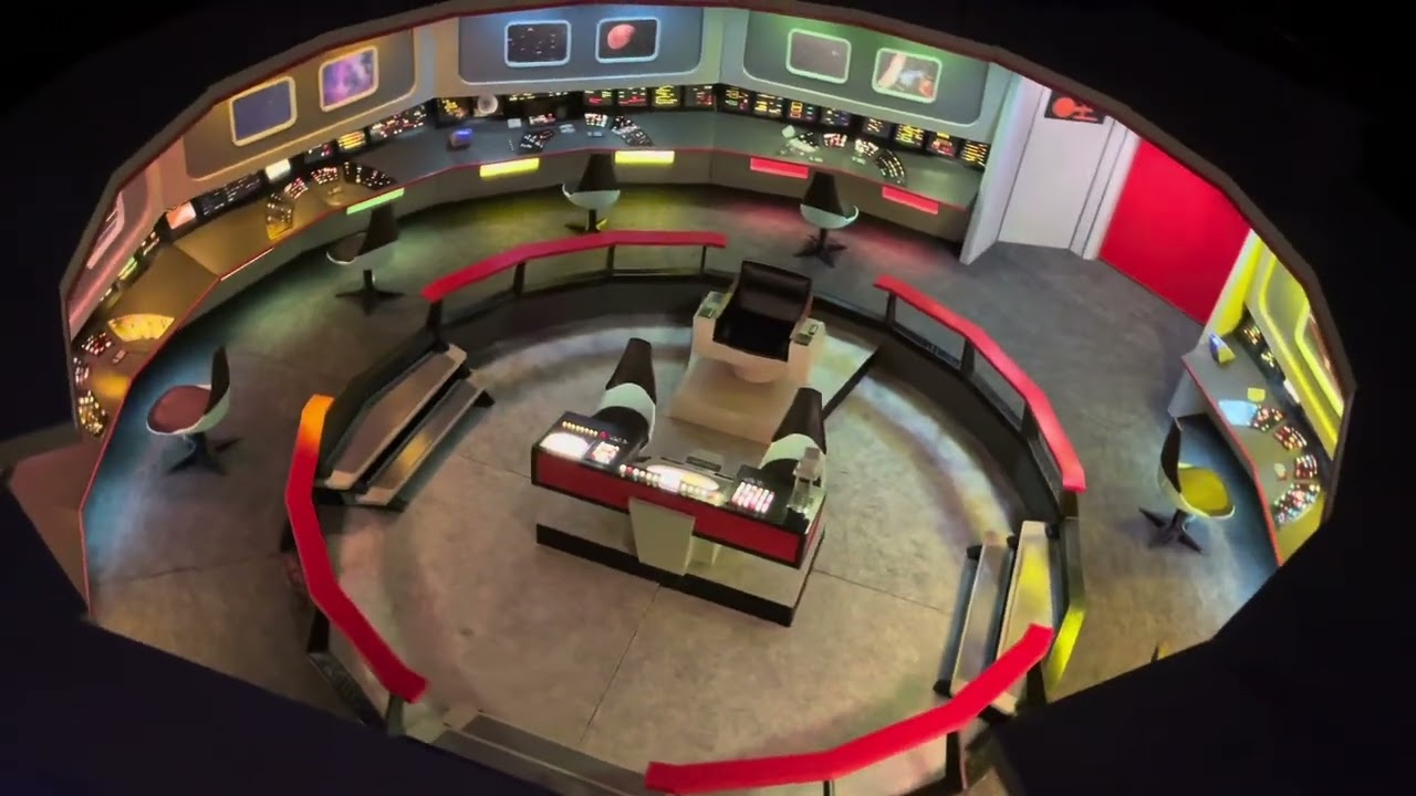 Star Trek Custom U.S.S. ENTERPRISE Bridge Coffee Table Video 2 (Room Lights off)