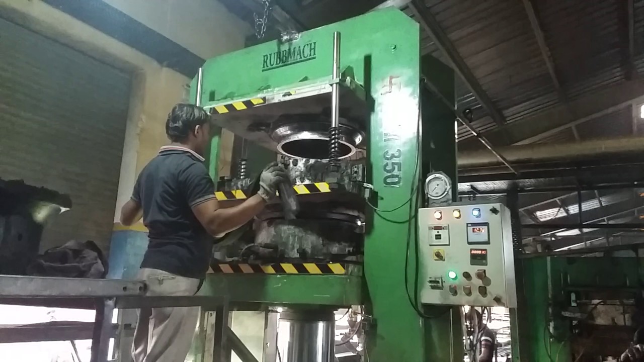 rubber tyre tube flap curing hydraulic molding press 350 Ton RUBBMACH