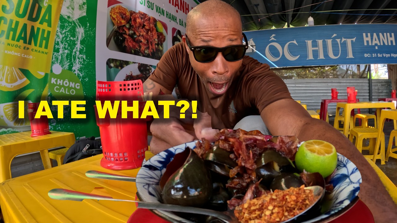 I Got in Trouble at a Buddhist Temple… Then Ate Snails in Vietnam 🇻🇳