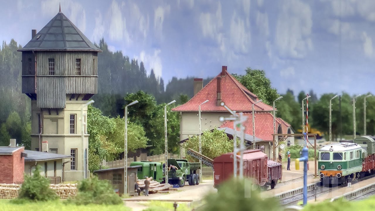 Eine der besten Modellbahnanlagen Polens mit Dampfloks und Dieselzügen in Spurweite H0