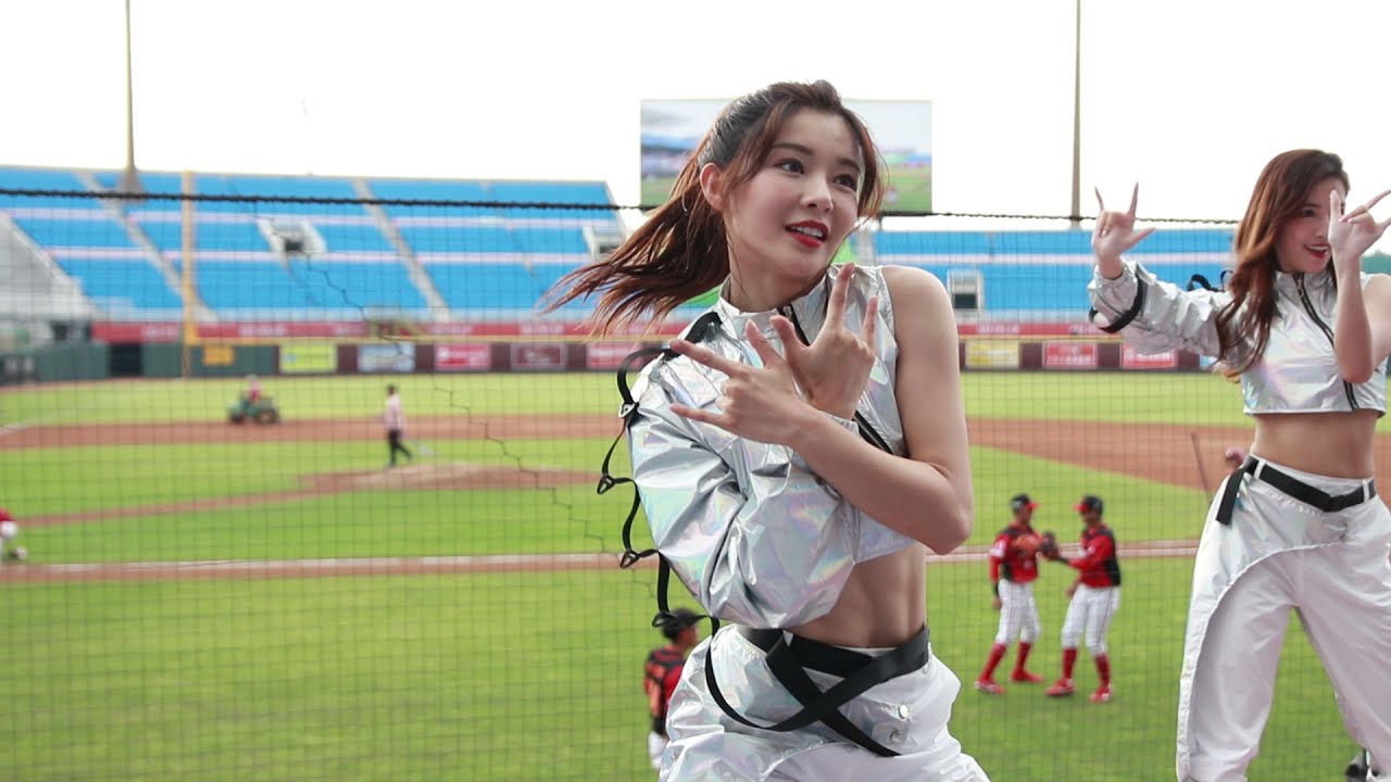Rakuten Girls Yuri-超能力(中場舞)_20210509