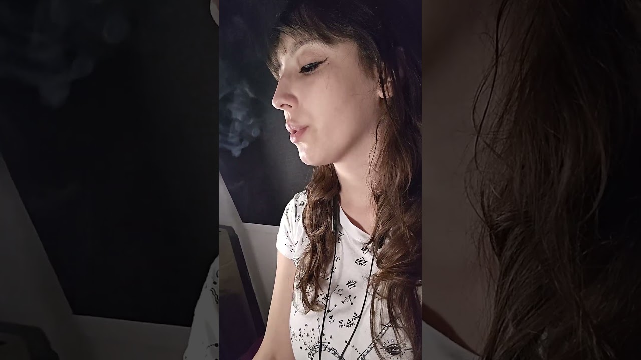 Combo mouth and nose exhales (especially for those that love nose exhales) 🚬😘