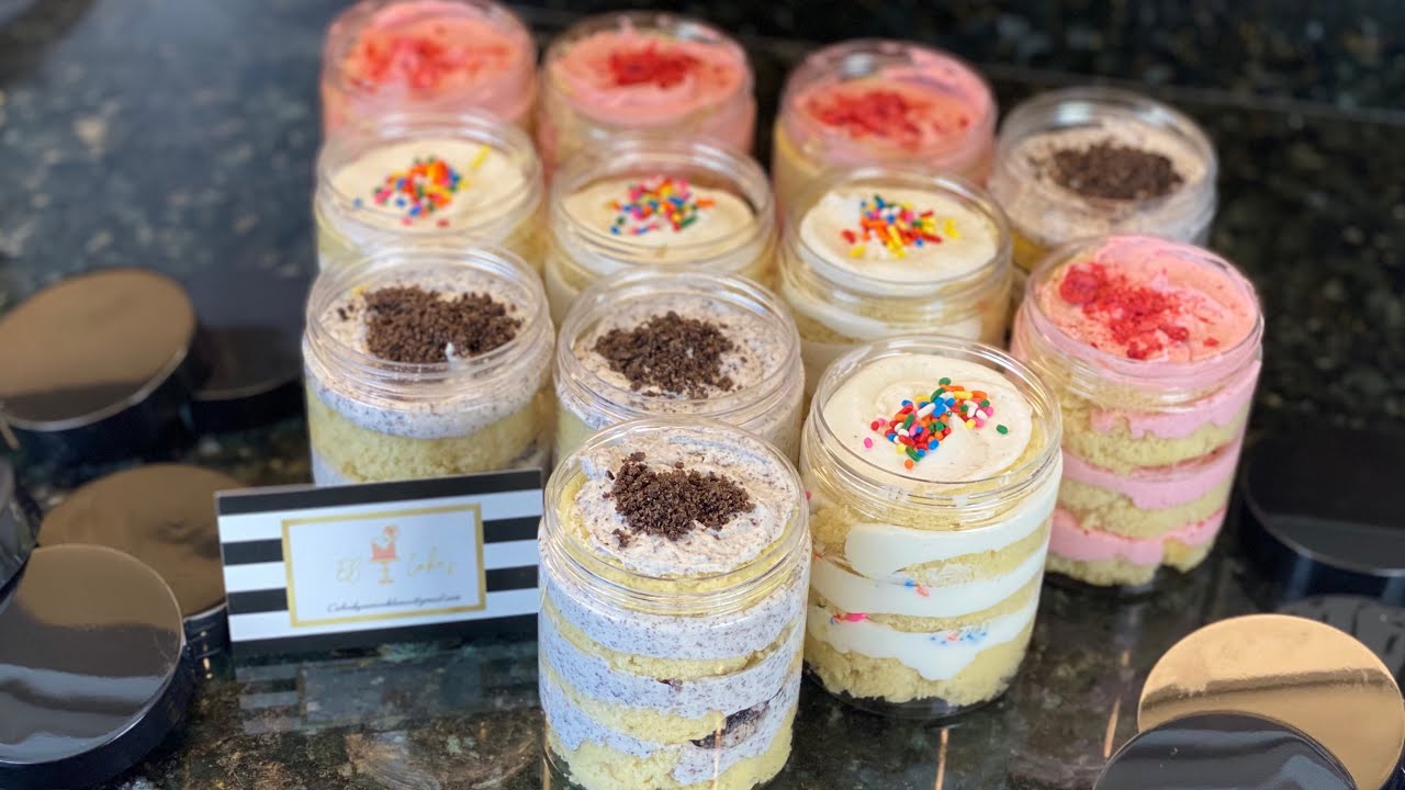 Cake Jars | pastel en frasco para Negocio. | Pastel de vainilla | betún de mantequilla.