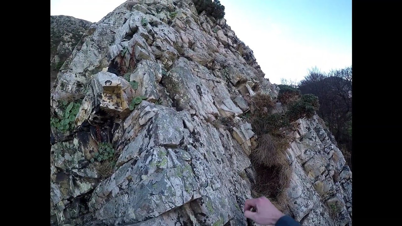 Penmaenbach Arete-Grade 1+ Scramble