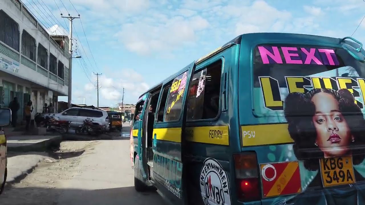 MAGONGO, Mombasa city Kenya Africa Part 2 ##MAGONGO, ciudad de Mombasa//The Foot Steps