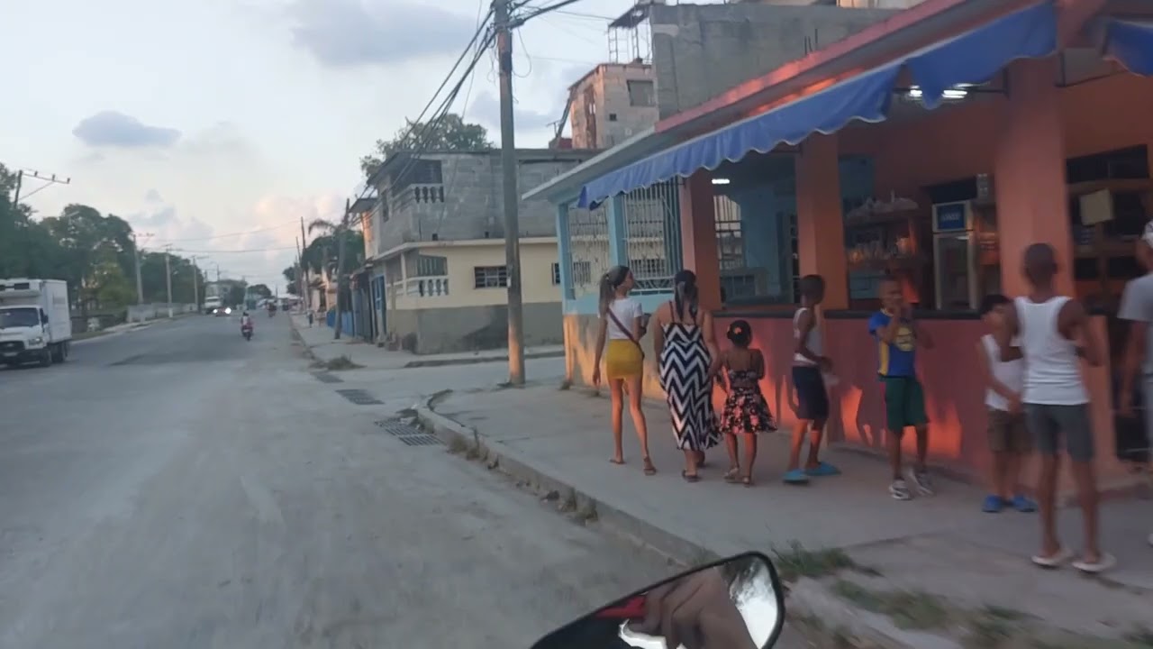 CALZADA DE BEJUCAL 🇨🇺ARROYO NARANJO HABANA CUBA 🇨🇺