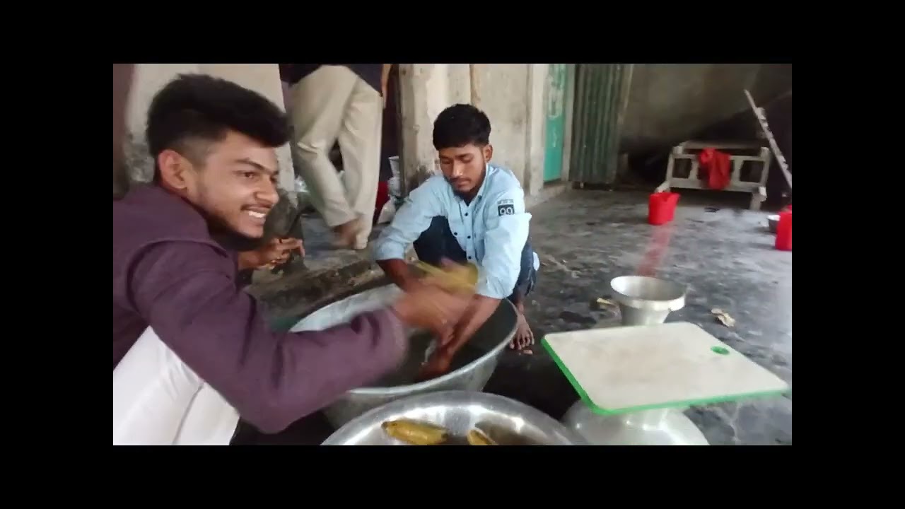 ইফতার আয়োজনের মুহূর্ত #গ্রামীণ জীবন #গ্রামের মসজিদ #যুবকদের উদ্যোগে 