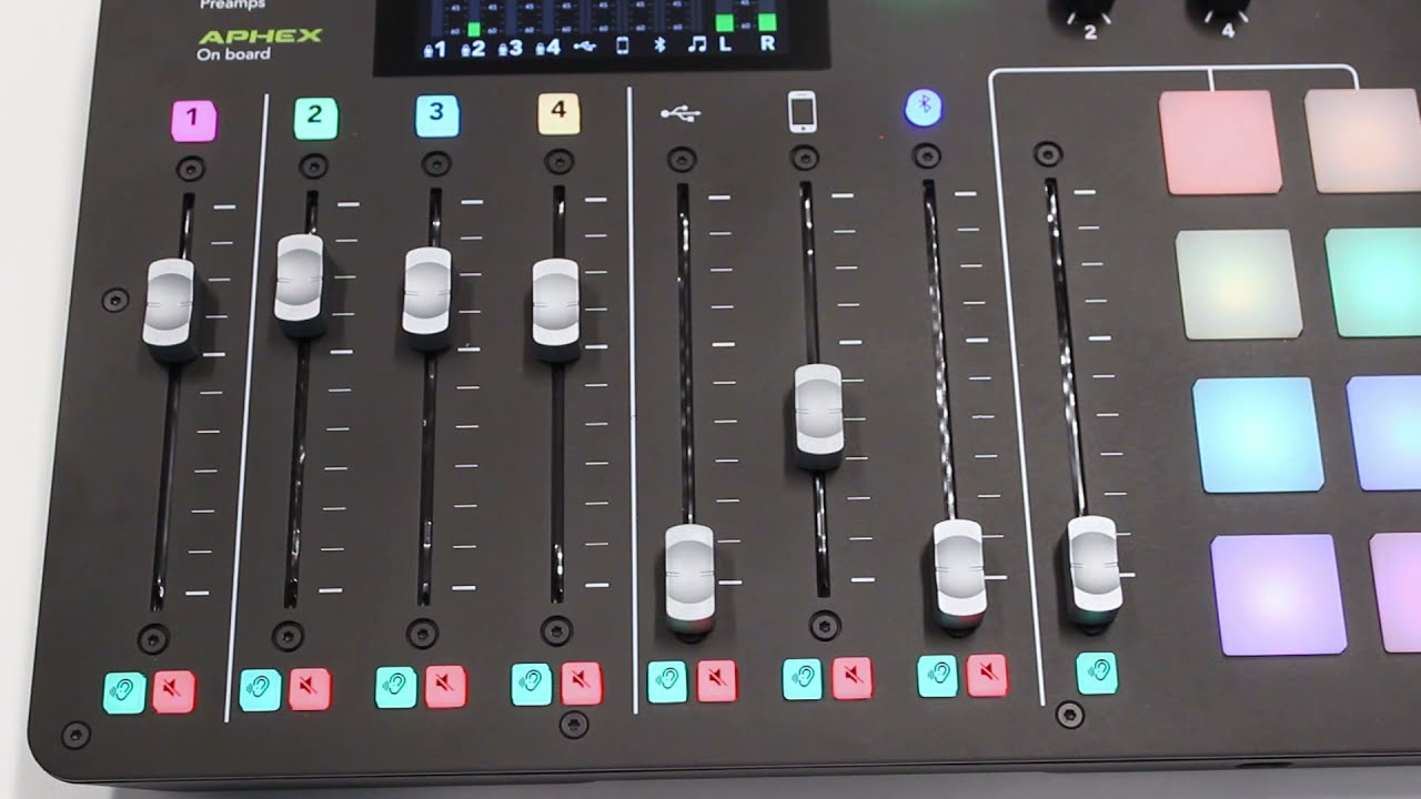 Rodecaster - Connecting a Device