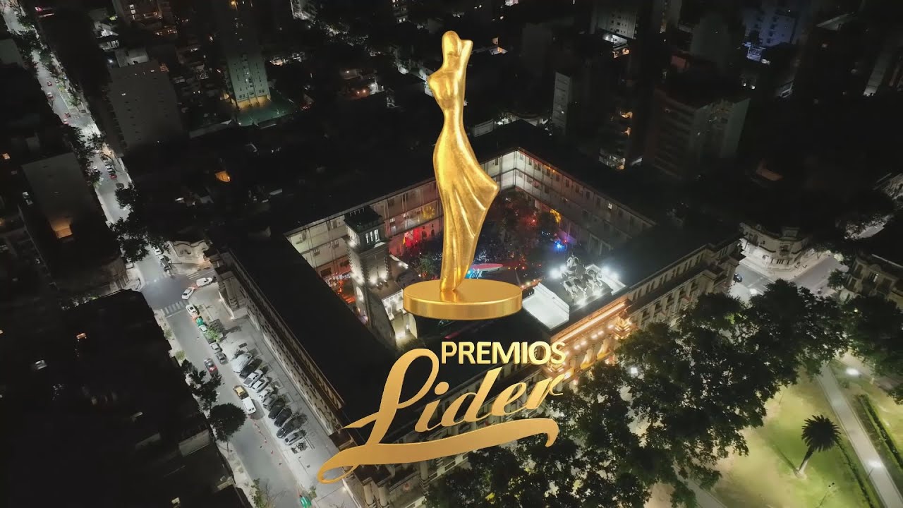 MODA EN OFF ESPECIAL PREMIOS LIDER 2025