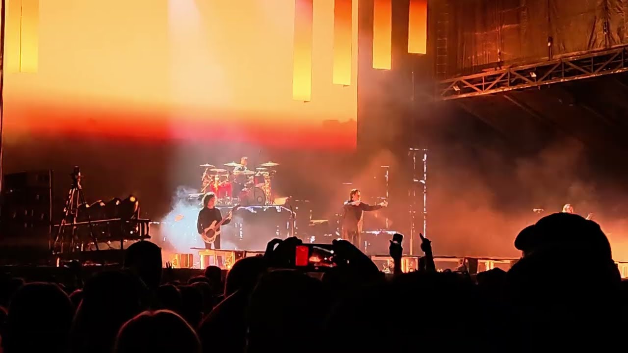 Bad Omens | Like a Villain (live at Aftershock 2025)