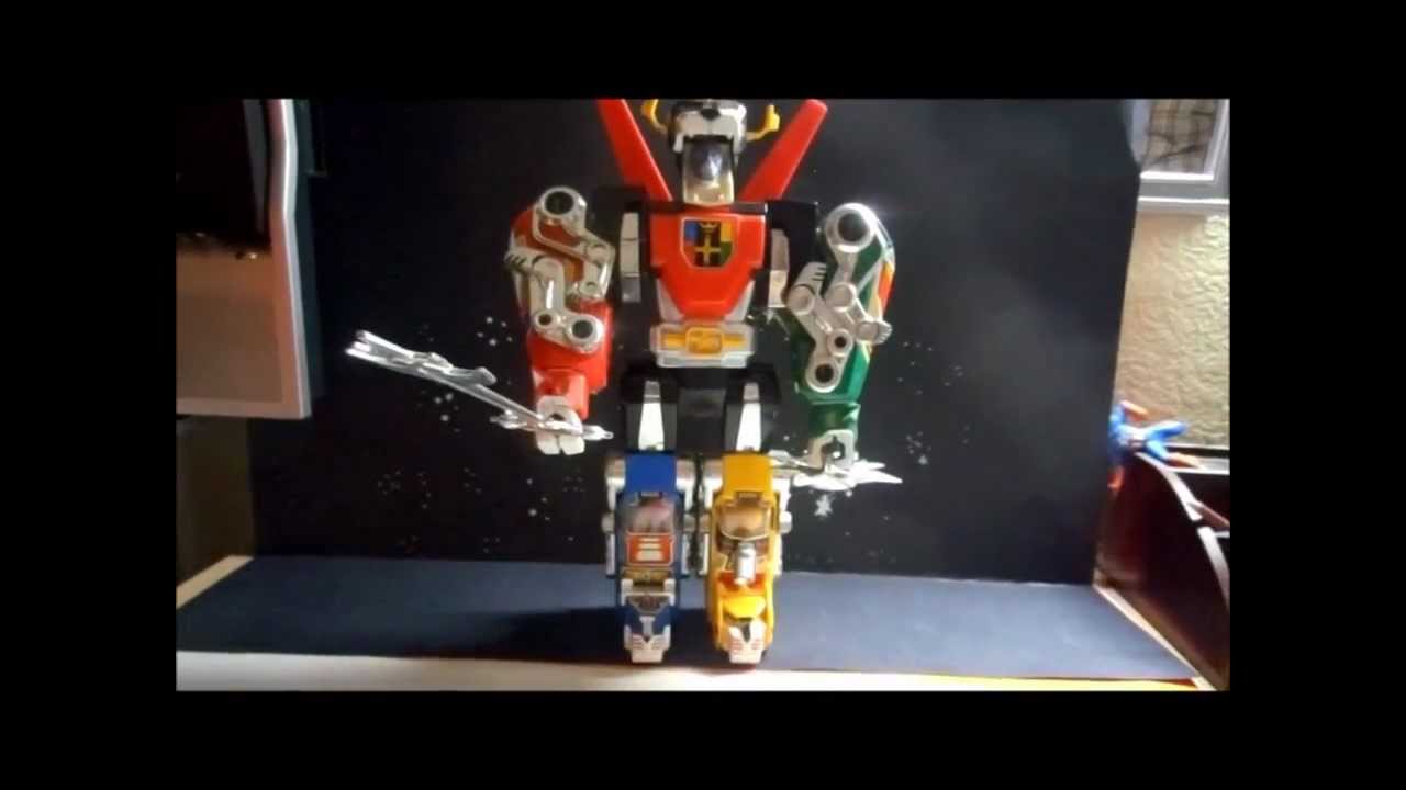 Обзор игрушки Voltron Lion Force 1985 года от Panosh Place