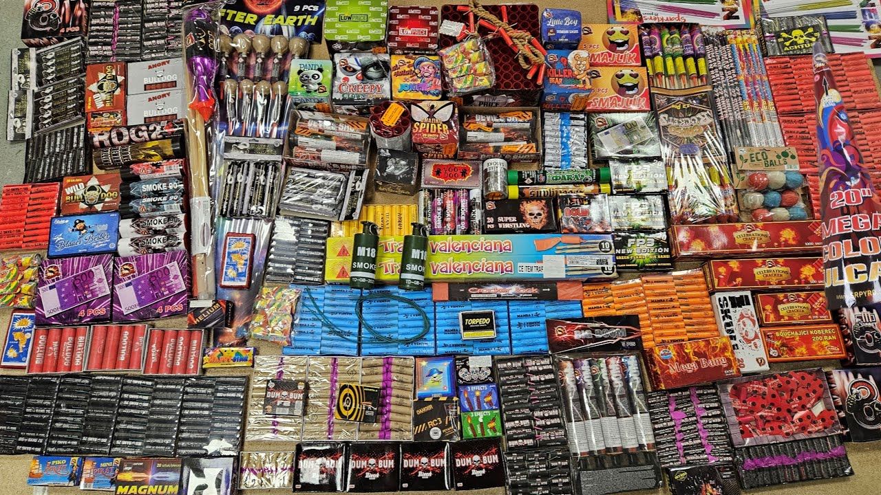 ОГРОМНАЯ распаковка 40кг пиротехники за 1000 евро 💣🧨