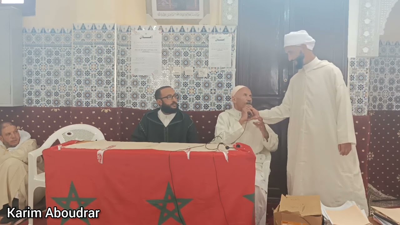 امداح بالأمازيغية للواعظ محمد السايح بالمدرسة العتيقة اساكن