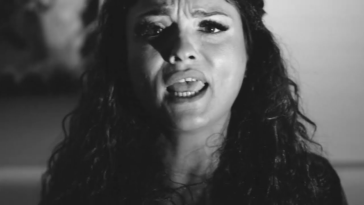 Simona Battaglia - Doce e Croce - New Video 2026