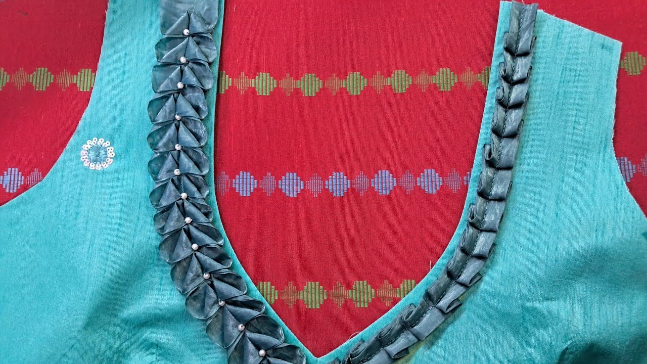 Beautiful blouse back neck design stitching........ #ppjfashion