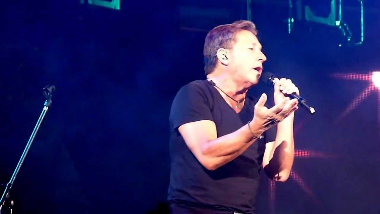 Verte Dormida  - Ricardo Montaner