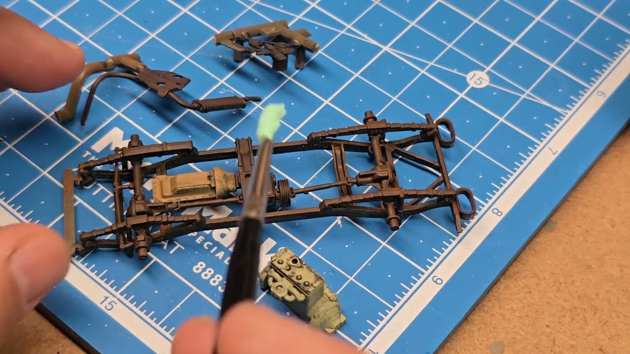 СБОРКА-ПОКРАСКА-И НЕМНОГО ИСТОРИИ-РАДОСТЬ СБОРКИ ДЖИПА WILLYS MB ОТ TAMIYA В МАСШТАБЕ 1/35 С ПОМО...