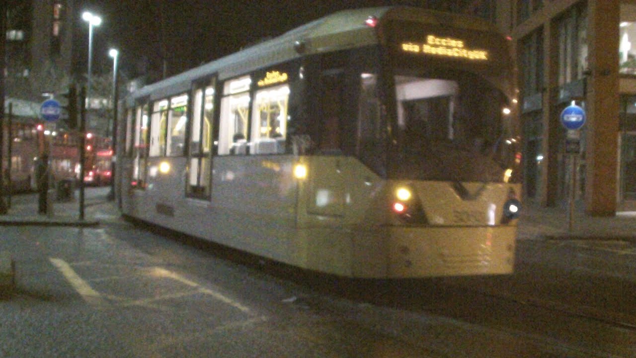 Half an Hour at (81) - Piccadilly Gardens Metrolink Tram Stop 3.1.2015 - Manchester