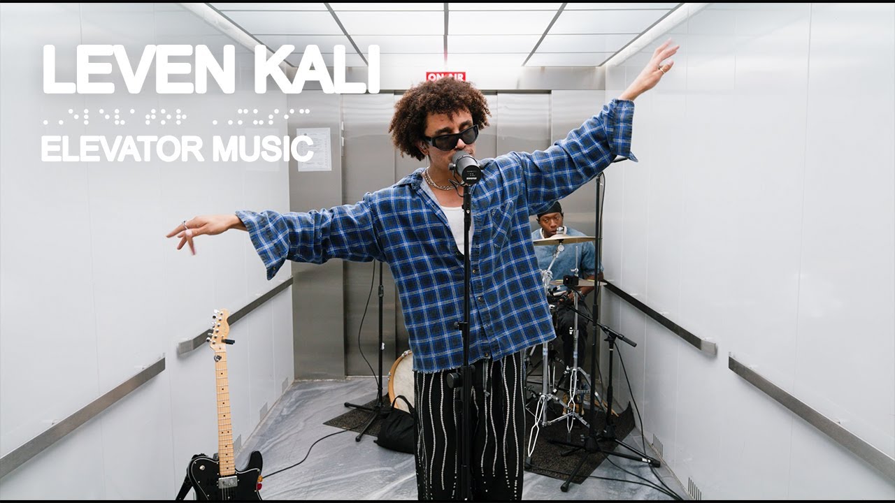 Leven Kali (Live Performance) - Elevator Music