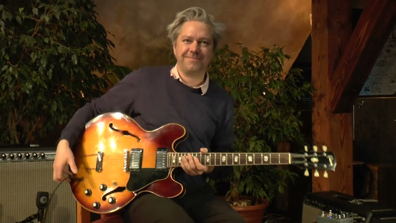Gibson ES-335 TD from 1967 presented by Tobias Hoffmann @VintageGuitarOldenburg