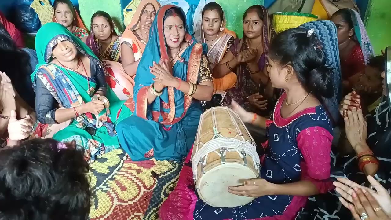 With lyrics ll ekadashi special ll तरेगा वही जिसके हृदय में हरी है