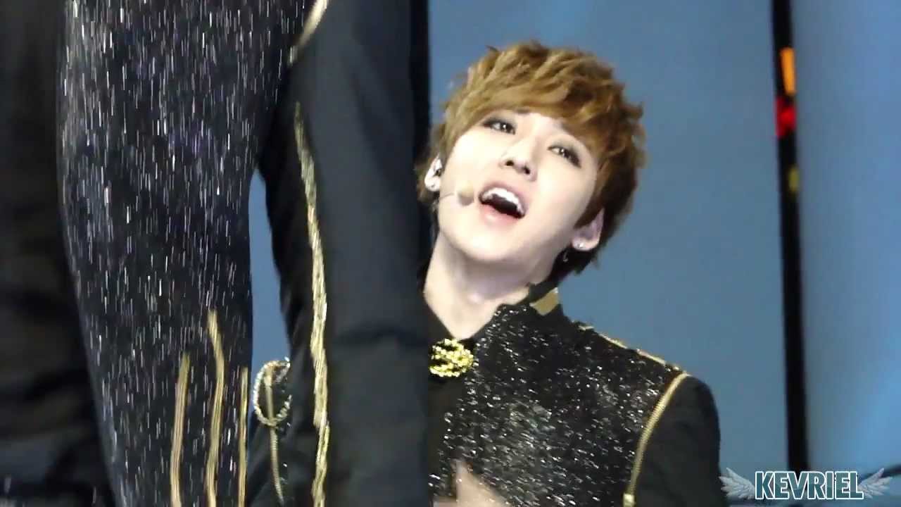 [FANCAM]111231 MBC가요대제전_0330+neverland+만만하니 (유키스 케빈/ukiss kevin)