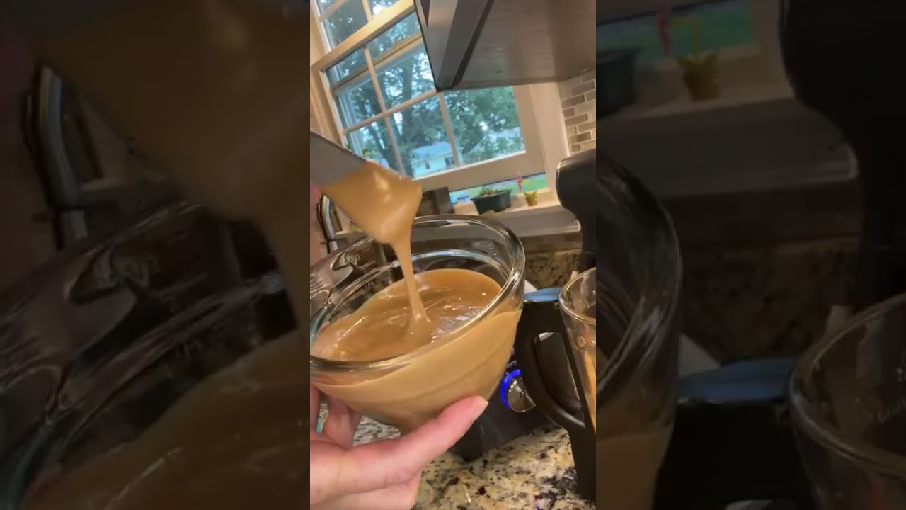 Homemade peanut butter 