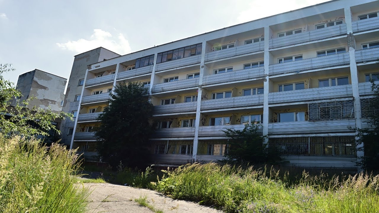 Заброшенный дом отдыха. Отличный сохран! Есть СВЕТ!