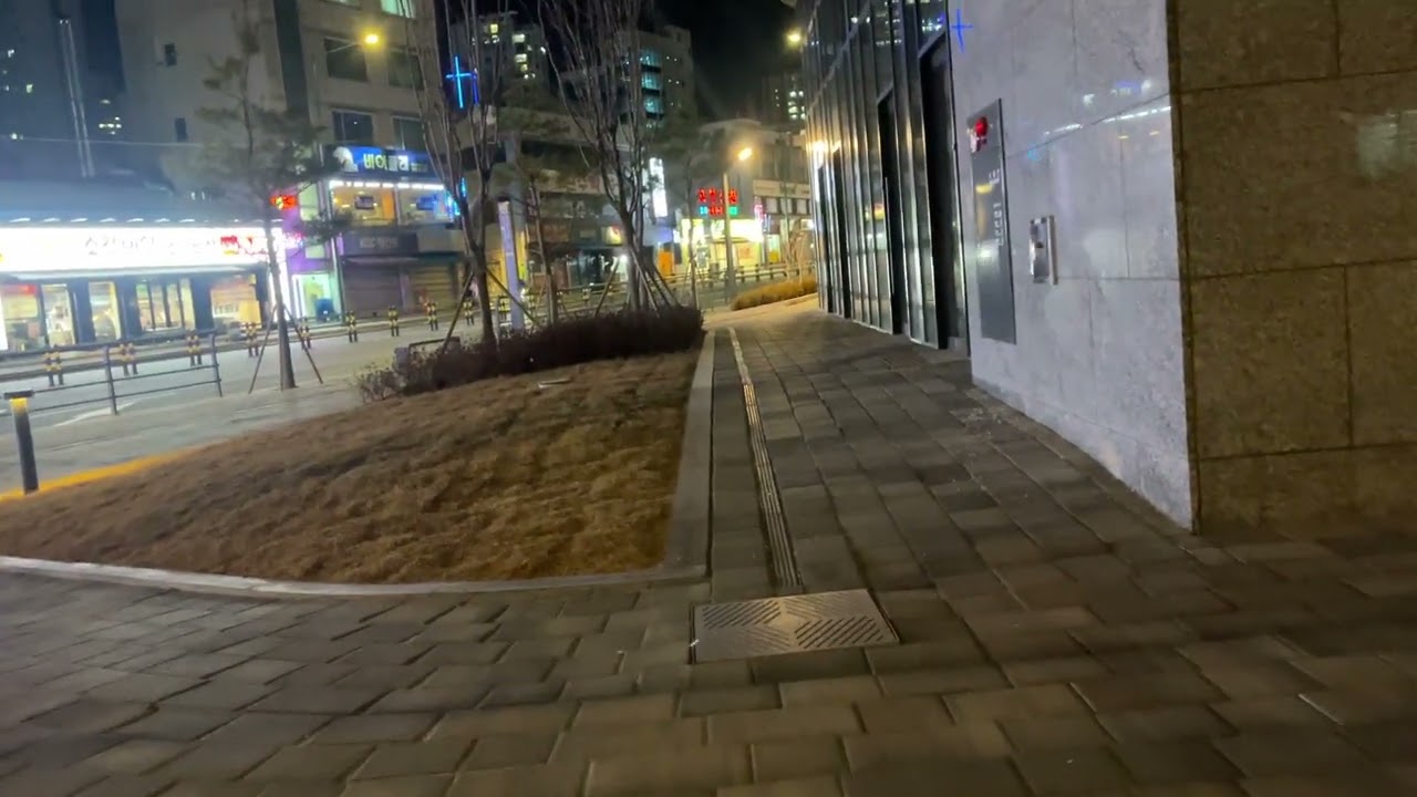점심값 너무 비싸.. 도시락 싸서 다니는 직장인이 늘고 있다