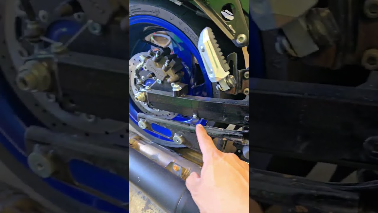 Susuki boulevard m109r exhaust removal