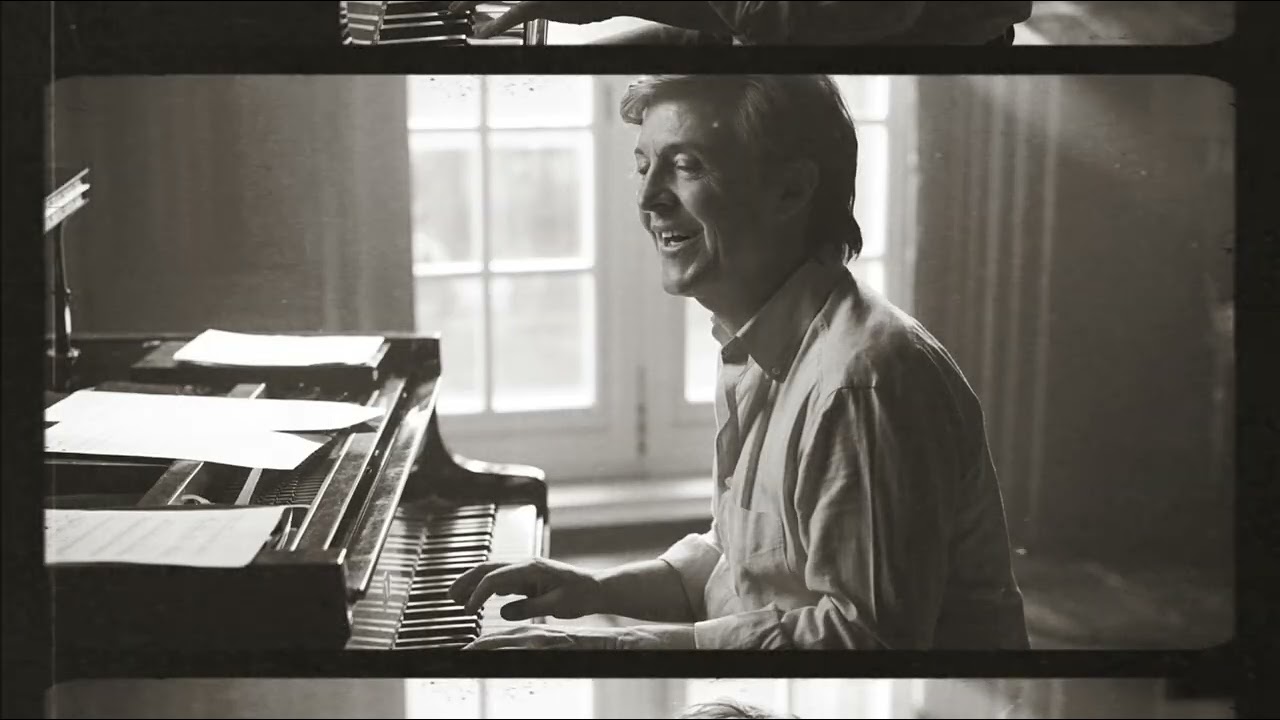 Paul McCartney–Inspired Piano Jazz 🎹✨ | Warm Melodies in 4K AI Sound