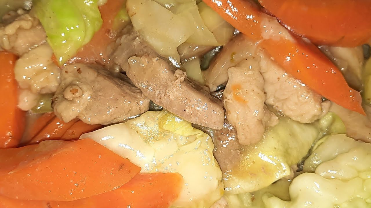 Cooking | Cabbage Carrots and Pork meat | stir fry recipe | ulam | Chap Sarap TV
