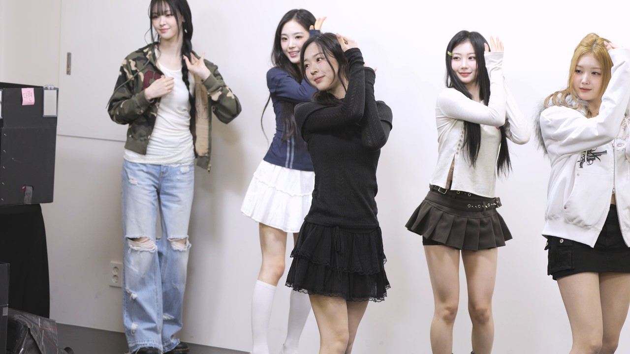 260308 트리플에스(tripleS) 수민(Soomin) - 'Christmas Alone' 직캠 Fancam @jumpup fansign