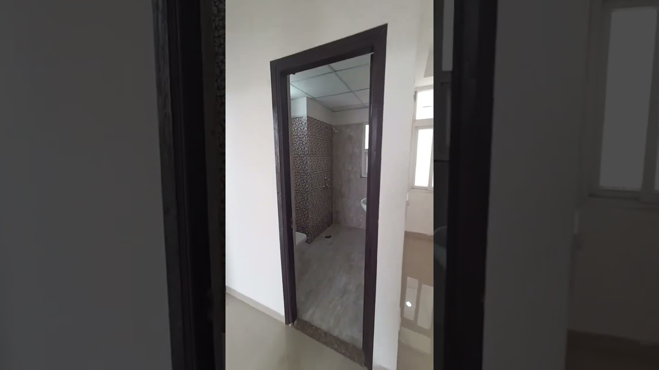 3 bhk 1515 sqft flat available for sale in cloud 9 vaishali call 9718606918 9990920190