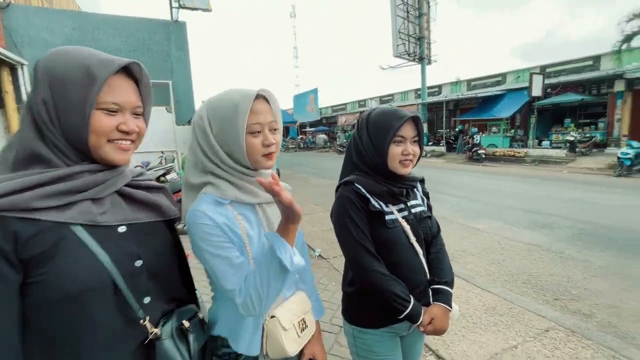 NEGOSIASI DALAM PEMBELIAN BUAH DIPASAR