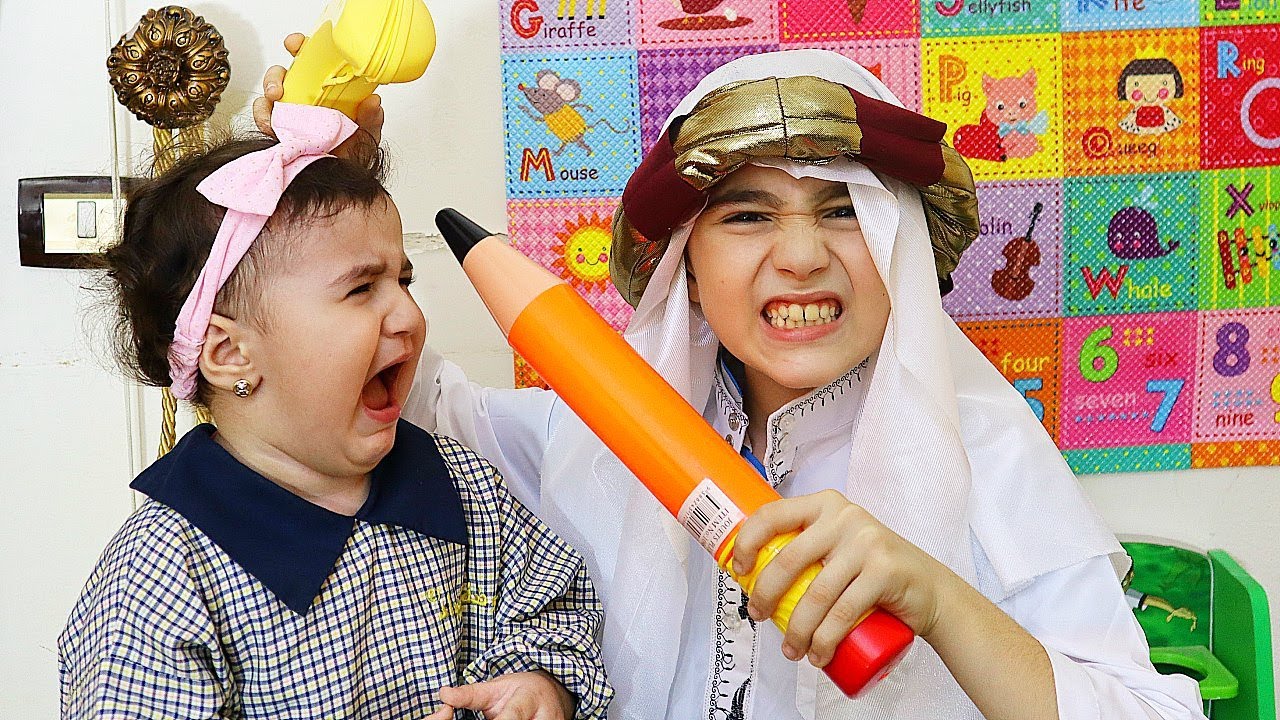 Celina And Hasouna At school - سيلينا وحسونة في المدرسة