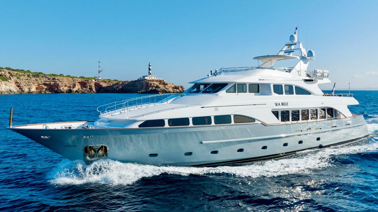 Тур на суперъяхте стоимостью 4,5 миллиона евро: Benetti Classic 115 2001/2021