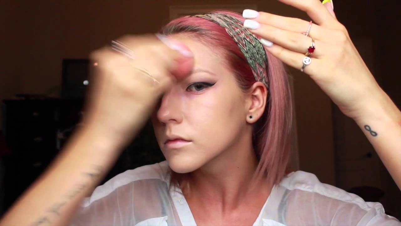 Neutral Smokey Eye | Maybelline 