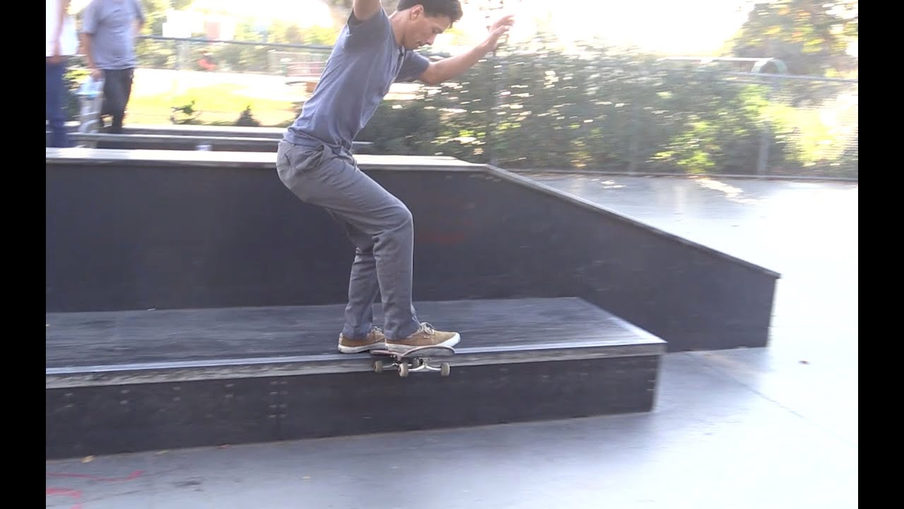 TODAY JOHN LEARNS NOSE SLIDE NOLLIE HEELFLIP OUT