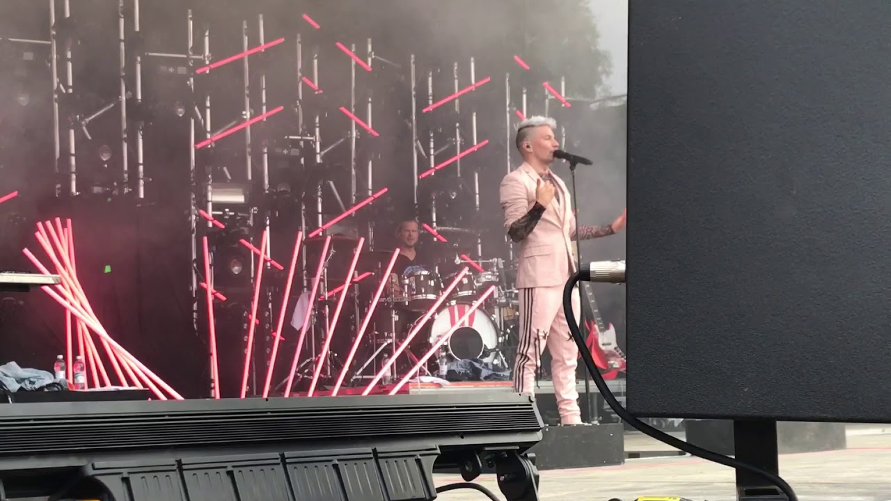Antti Tuiskun puhe @ Simerock Rovaniemi 11.8.2017