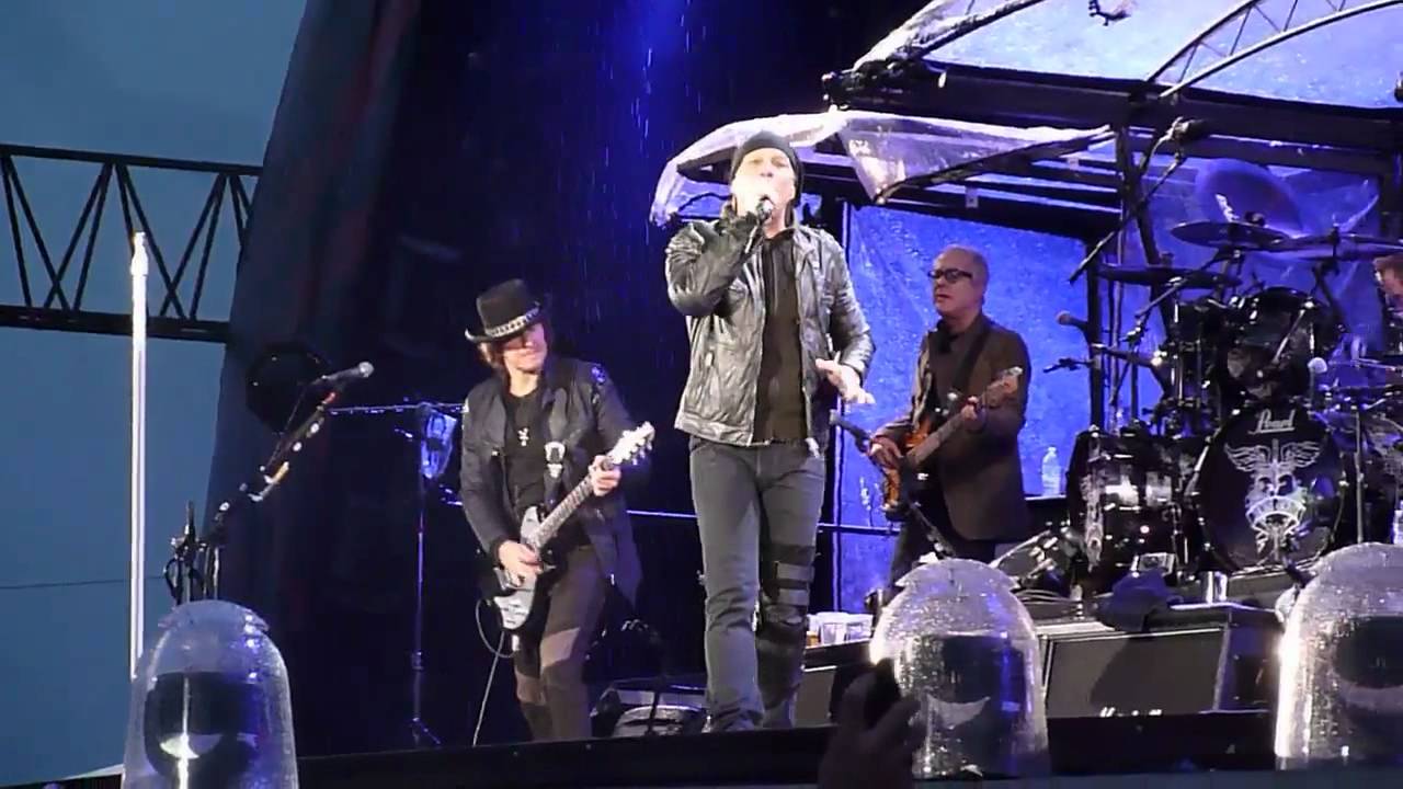 Bon Jovi Dry County Manchester June 2011