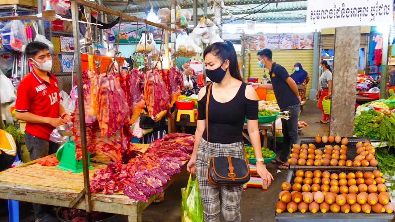 Bustling Fresh Market Scenery In Muslim Community - Cambodian Street Food