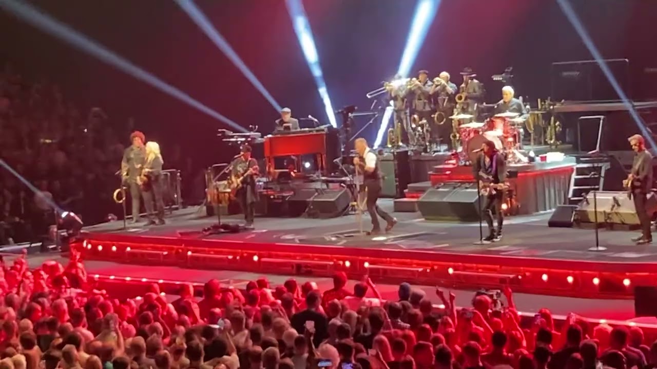 Bruce Springsteen, Out on the Street, Live @ Manchester!