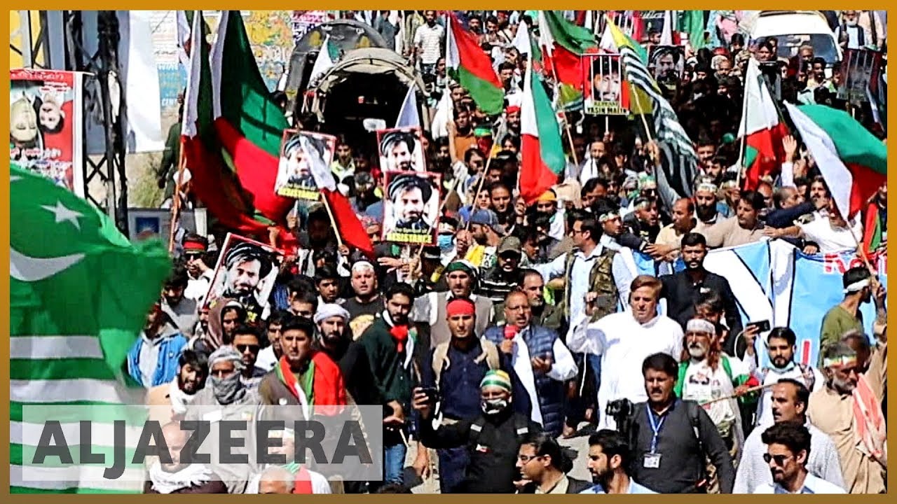 Pakistani-administered Kashmir: Hundreds of people are marching towards the unofficial border