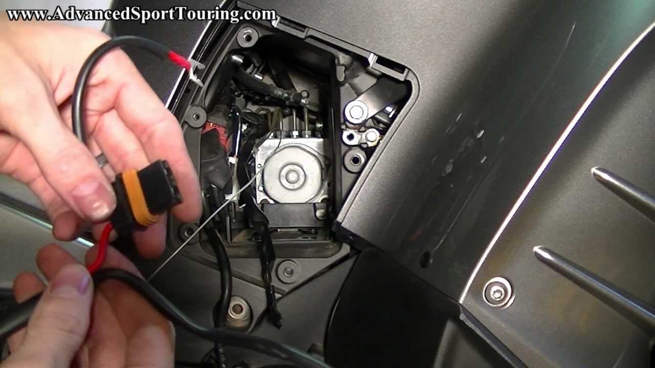Concours 14 Rear Single Cigarette Outlet Video Installation Guide Advanced Sport Touring