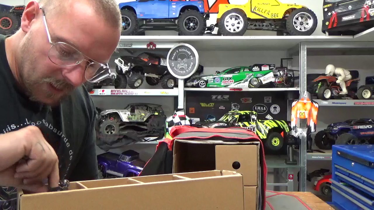 CADEAU DE TONTON AL MINI Z KYOSHO