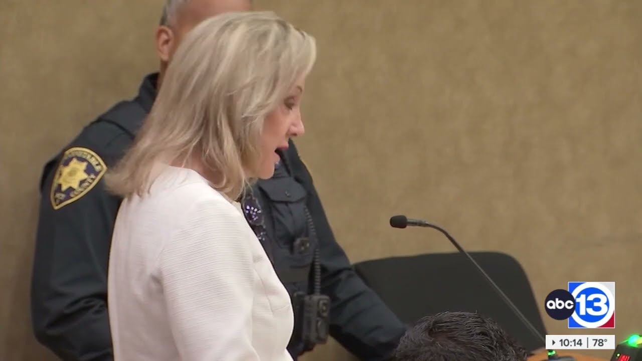 Burgess: Unequal pay fight drove Harris clerk to not seek re-election
