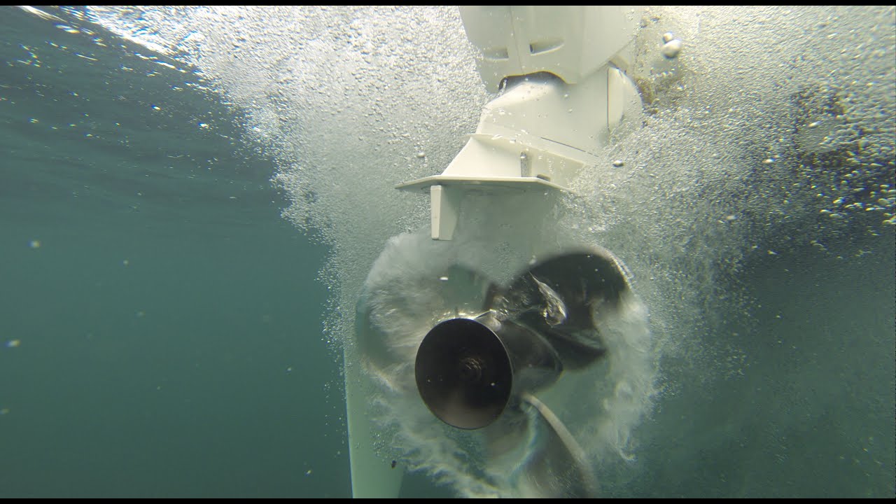 Power Sailer ... Imexus 28 mit Evinrude 150