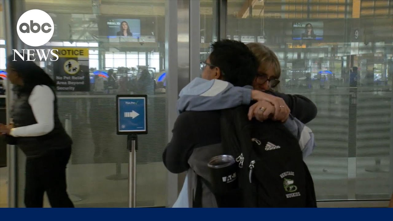 Mexican father self-deports after more than 30 years in the US
